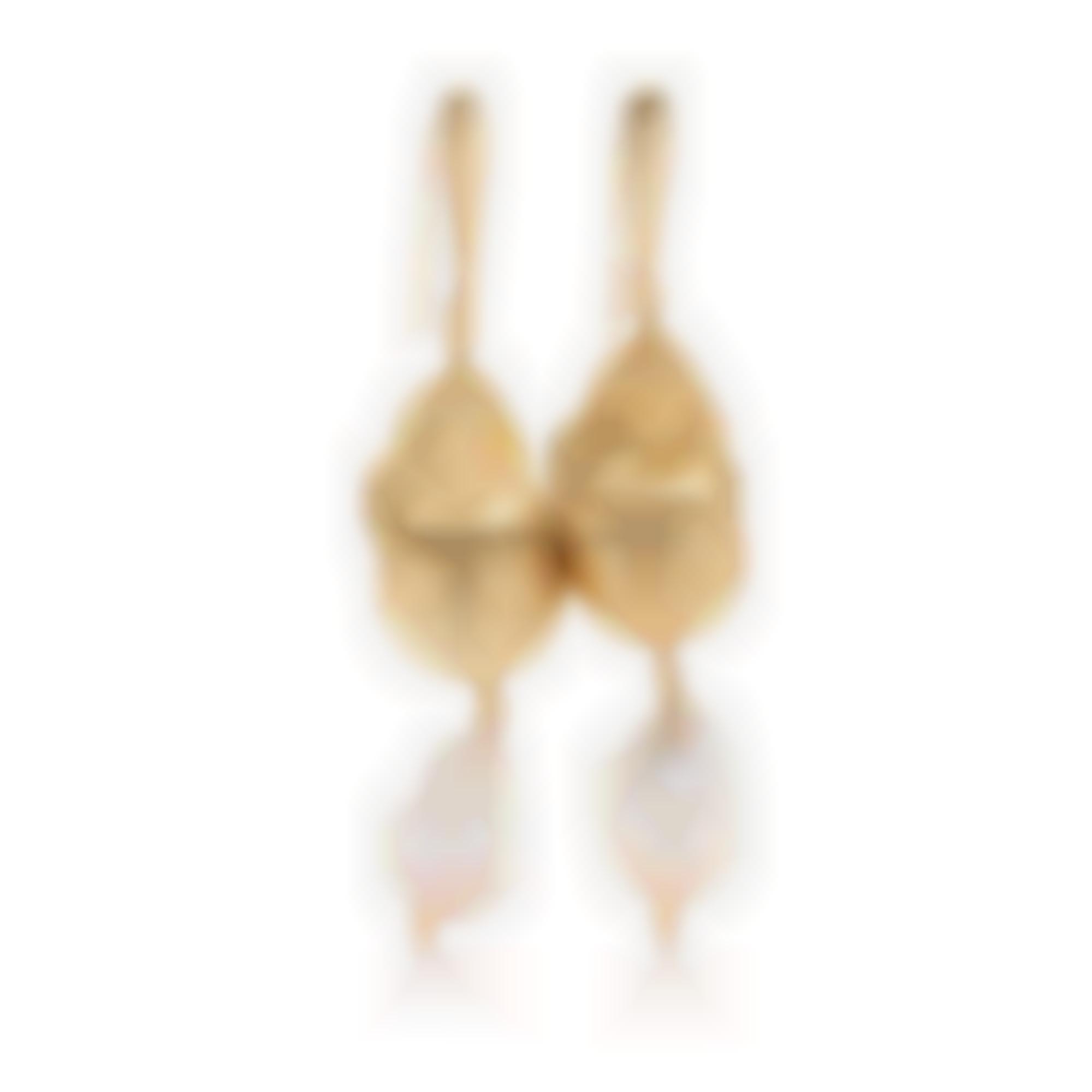 Natural fresh water pearls set in yellow silver 925