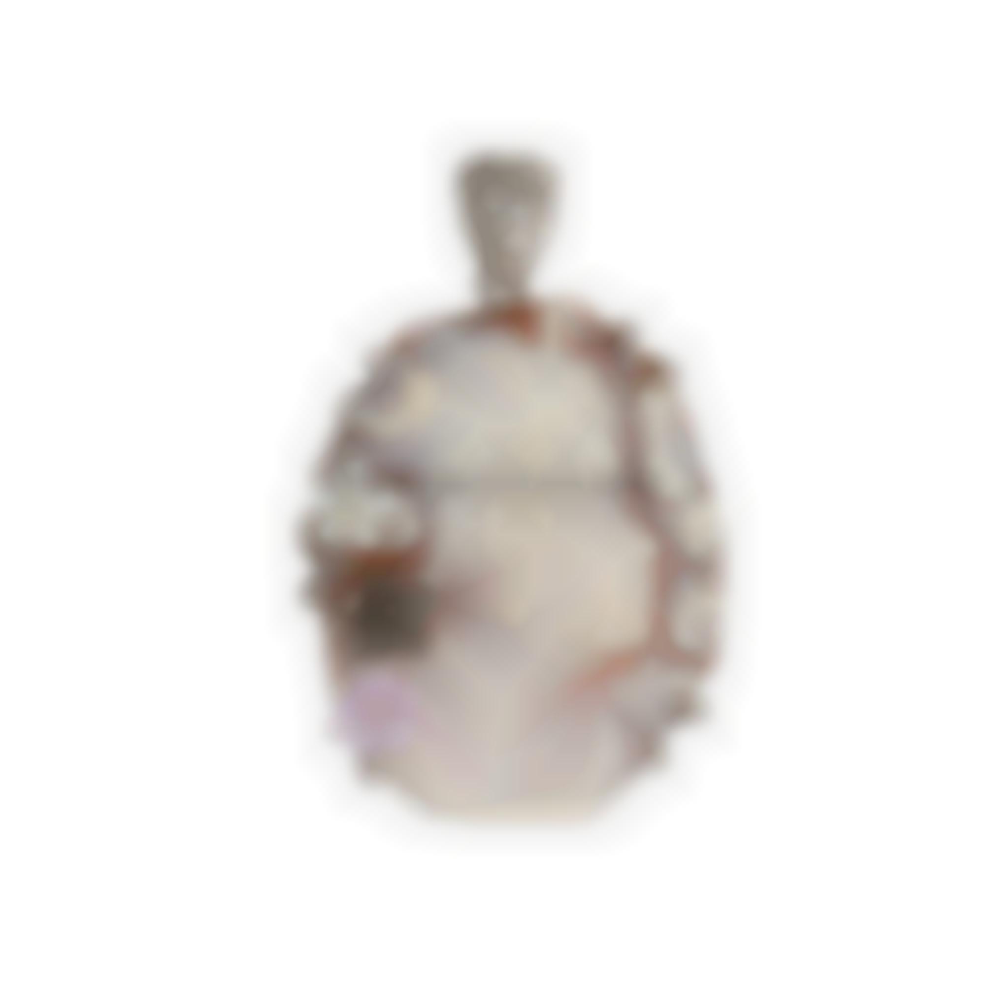 Pendant with natural seashell cameo set in silver