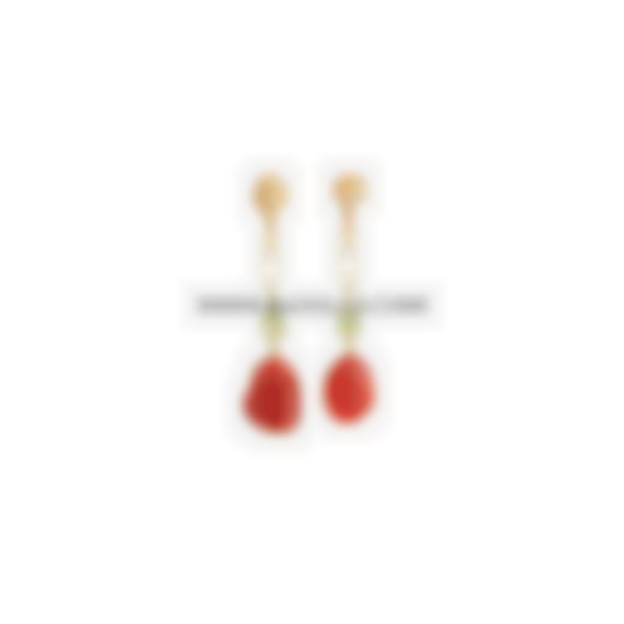 Red italian cabochon coral set in yellow silver
