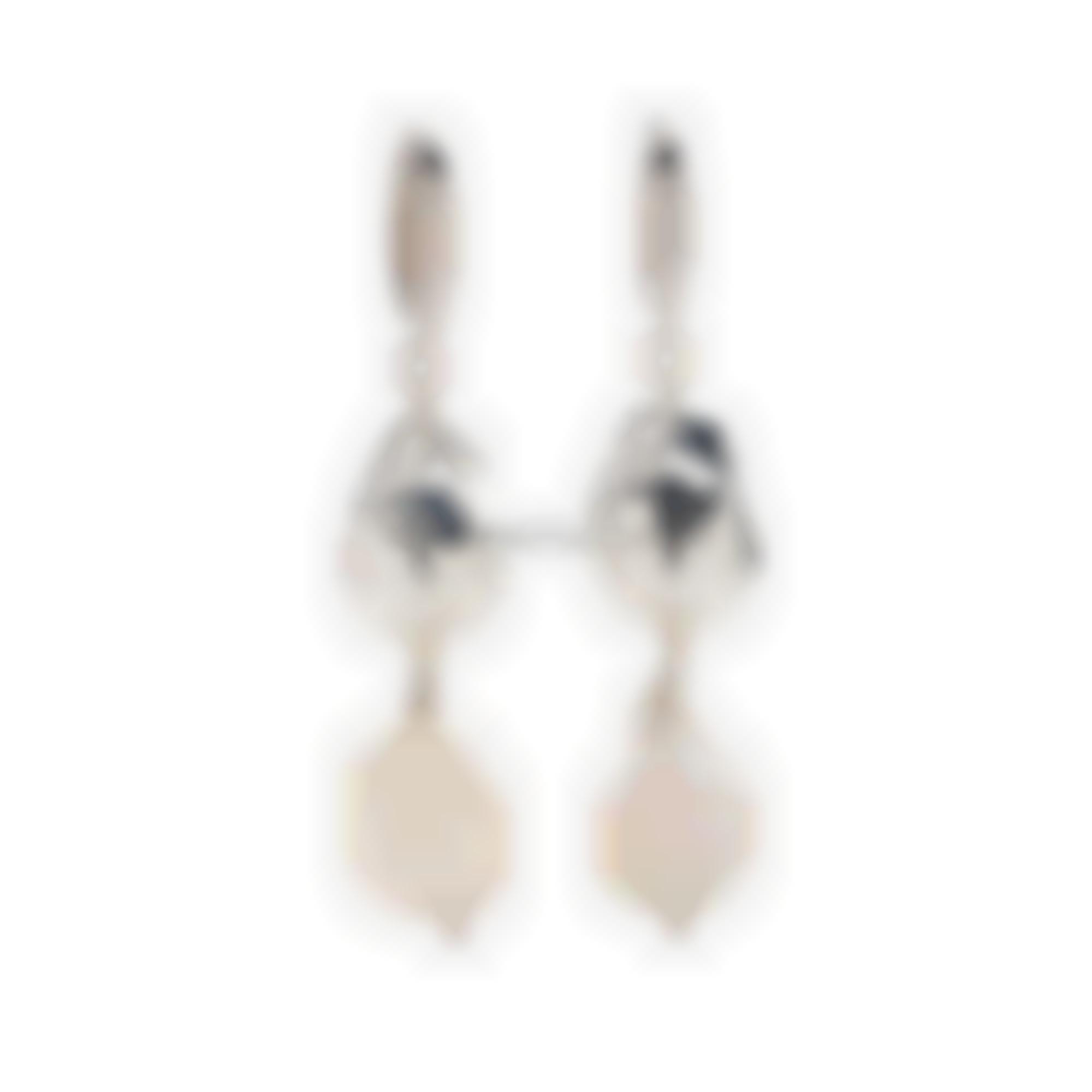 Orecchini in argento bianco con perle 