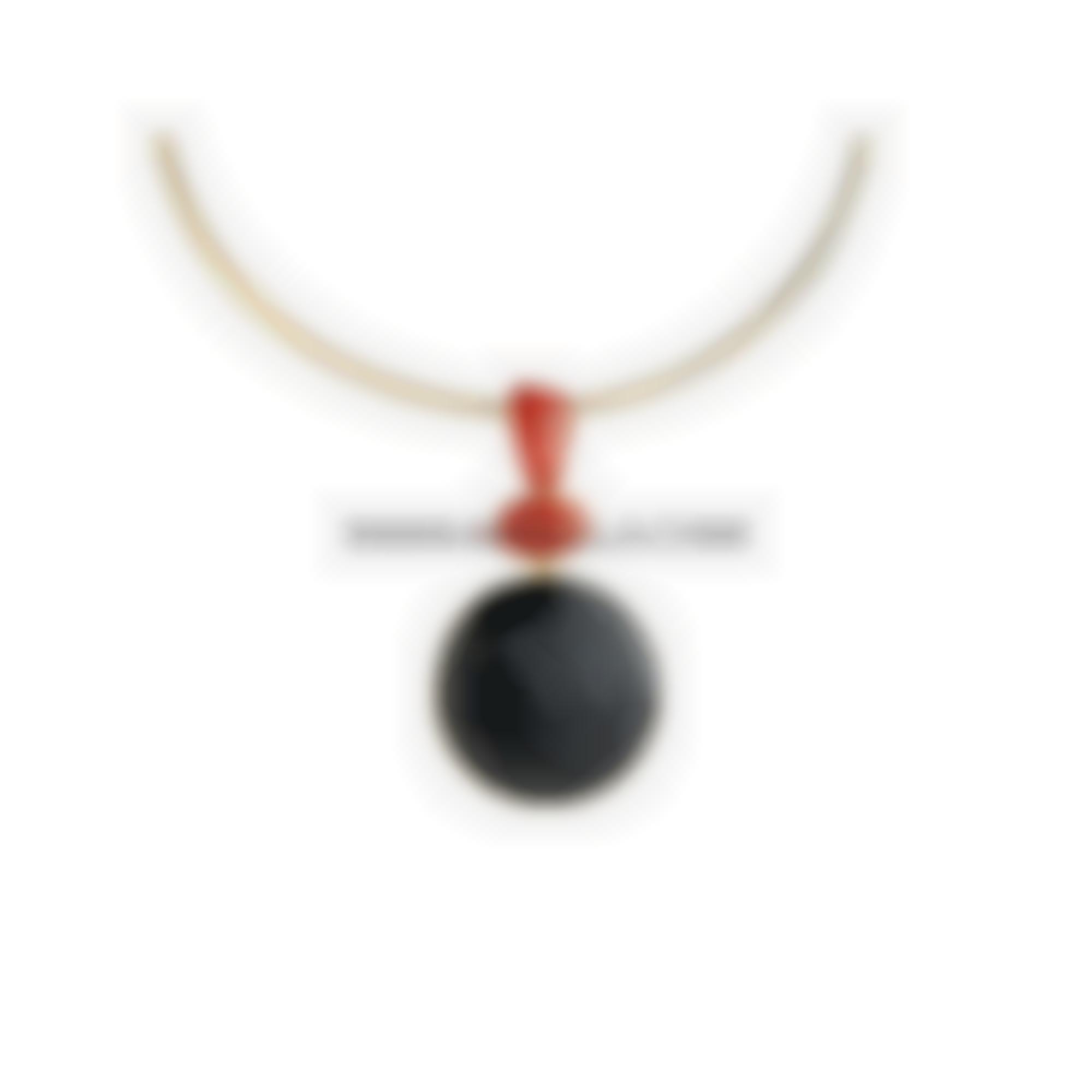 Ciondolo in argento giallo con corallo rosso naturale e onie 