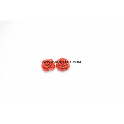 Rose incise a mano su corallo rosso