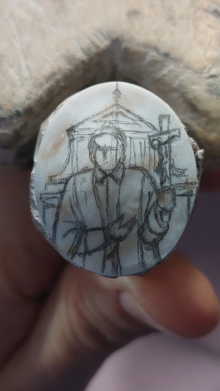 Saint Vincenzo Romano natural seashell