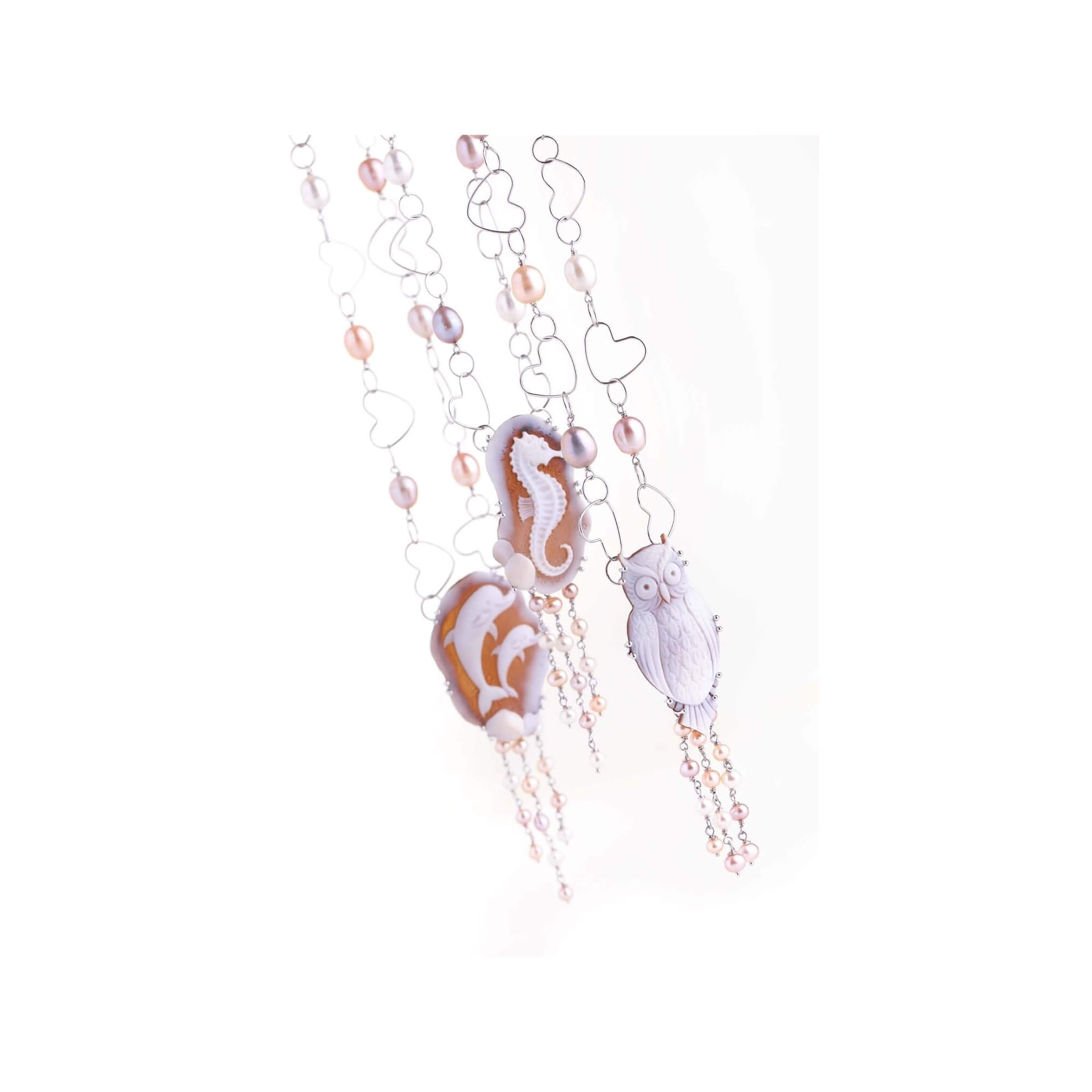 Animals cameo necklaces