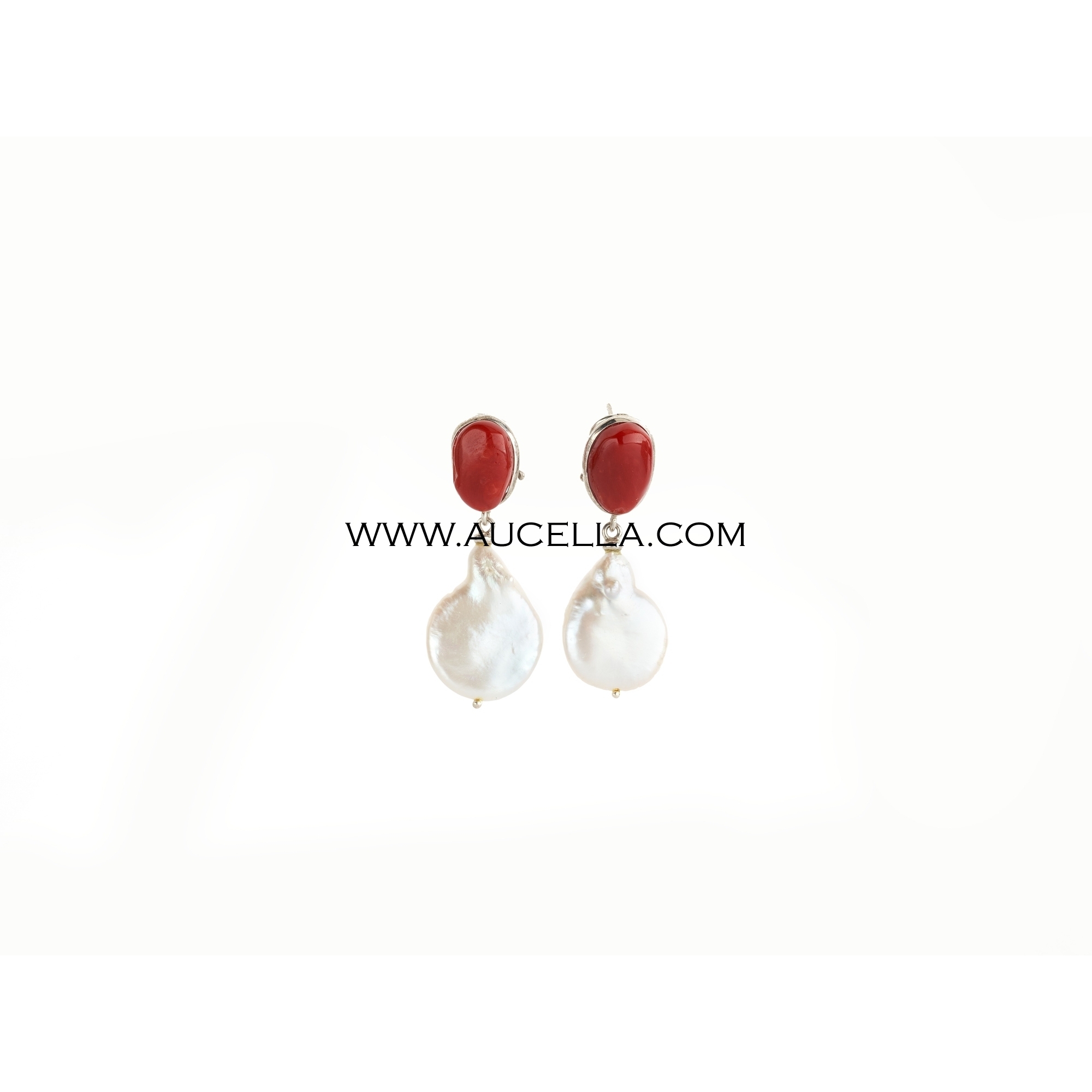 Orecchini spole corallo rosso e perle