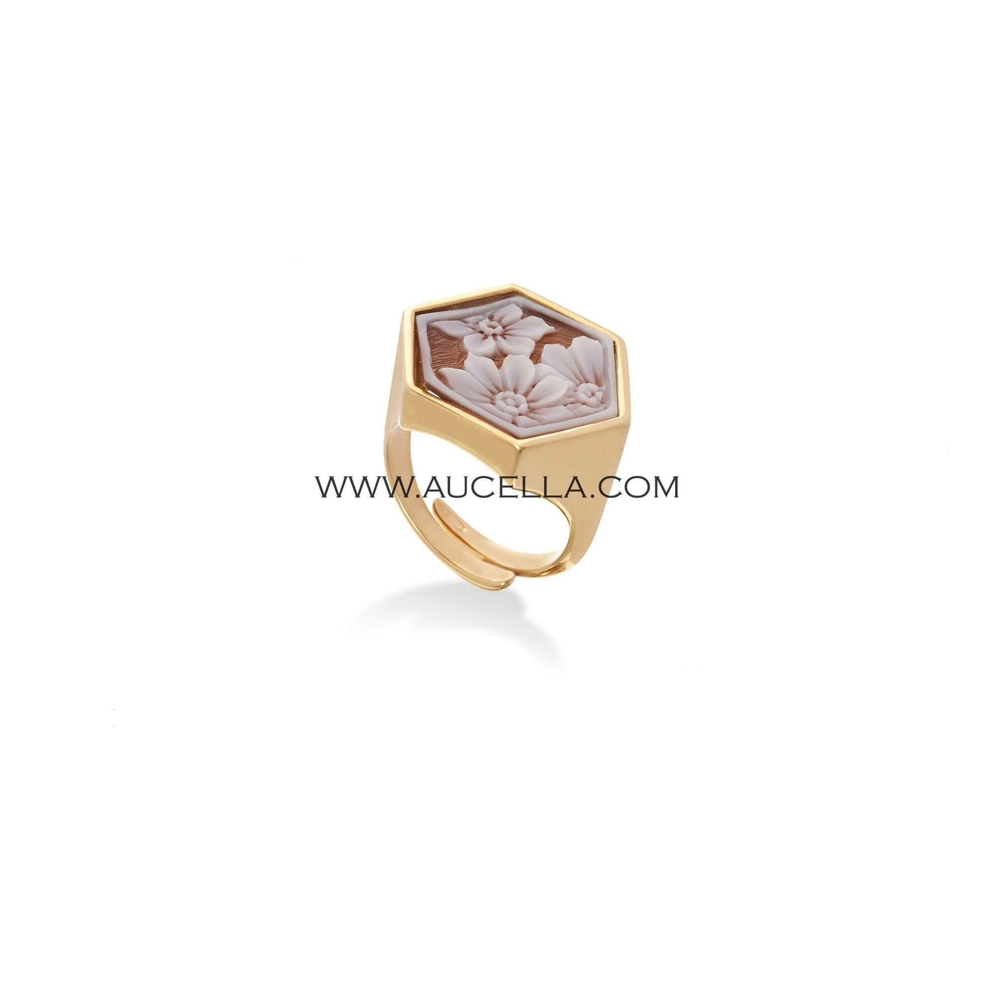 Anello in argento con cammeo stile floreale 