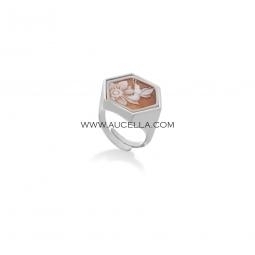 Anello con cammeo naturale inciso 