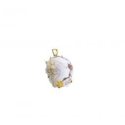 Natural seashell cameo set in silver 