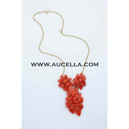 Collana con fiori di corallo rosso naturale