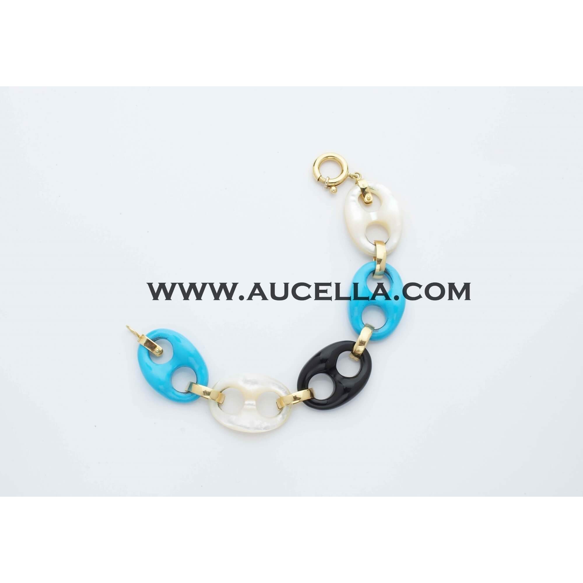 Bracelet set in gold with turquoise mop and onyx