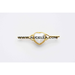 Spilla in oro giallo con perla mabe 