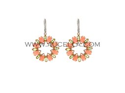 Earrings with small cabochon set in gold 