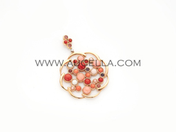 Pendants coral set in gold 