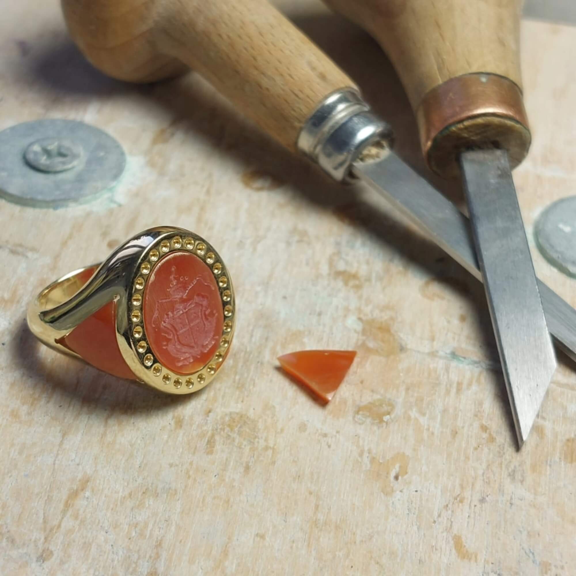 Anello chevalier a sigillo